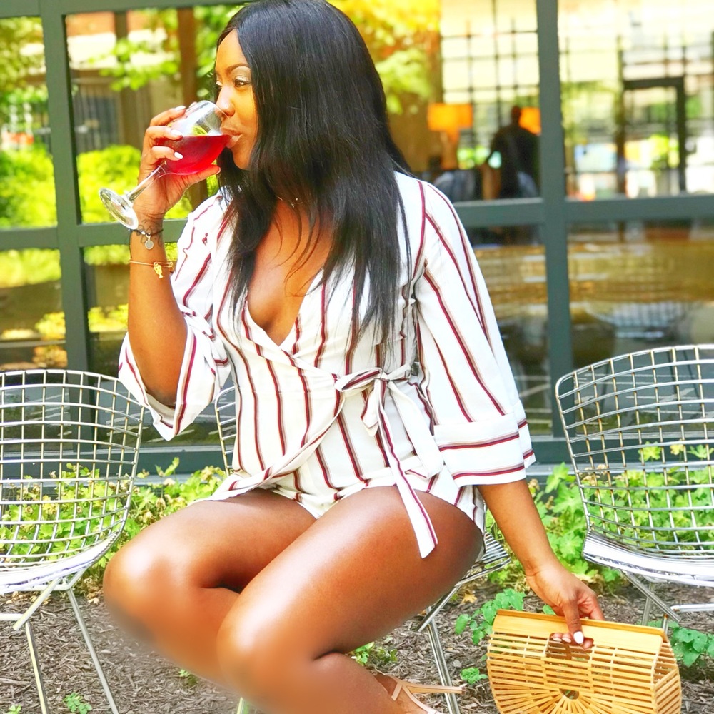 Striped Print Romper - Picture 3 of 8